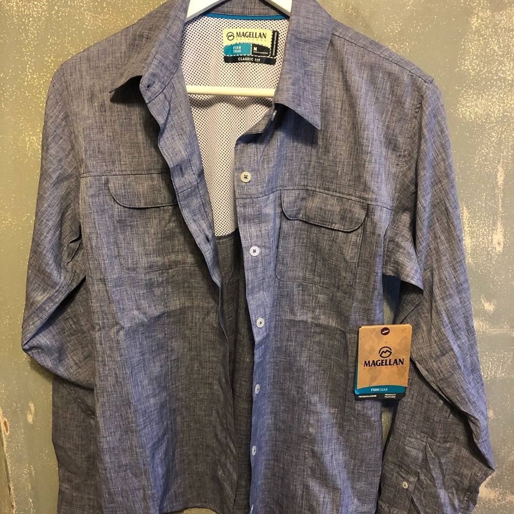 Magellan button up